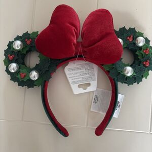 Disney Parks Christmas Holiday Wreath Minnie Ears Headband 2025 NWT